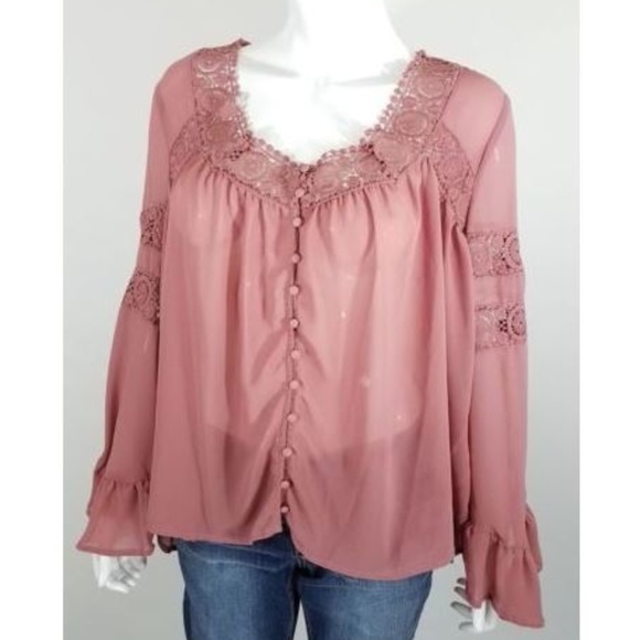 Coco + Jaimeson Tops - Coco + Jaimeson peasant top XL blush embroidered